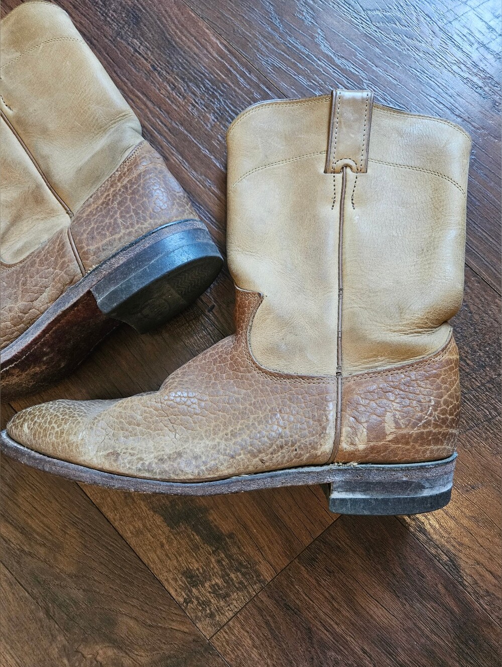 Men's Tan Leather Western Boots - Classic Cowboy Style 8D - Picture 2 of 8